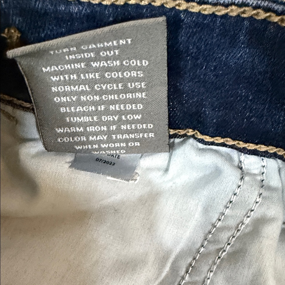 Torrid Dark Blue Pull-On Boyfriend Straight Super Soft Mid-Rise Jean SKU0880 - Picture 15 of 15